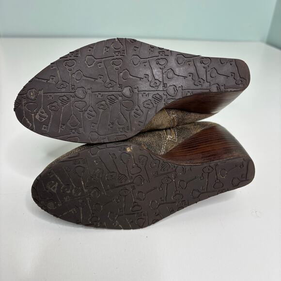 Fossil Crackled Brown Leather Wedge Knee High Boots 6 - Picture 4 of 11